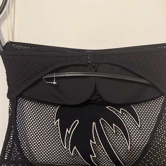 Sexy mesh Victoria’s Secret swimsuit New no tag SP black with gold details - Picture 6 of 13